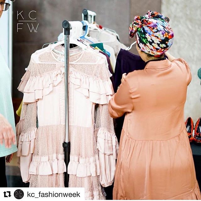 BienaimeBeaute's tweet photo. So excited to be part of the KCFW Market again this year! 💙💙💙
・・・
If you’re a fan of some of Kansas City’s most popular brands, boutiques, and designers, you don’t want to miss our 2nd annual KCFW Market! This *free* pop-up shopping event at @uni… https://t.co/pMCDgaEfNy https://t.co/Up9suhLL7t