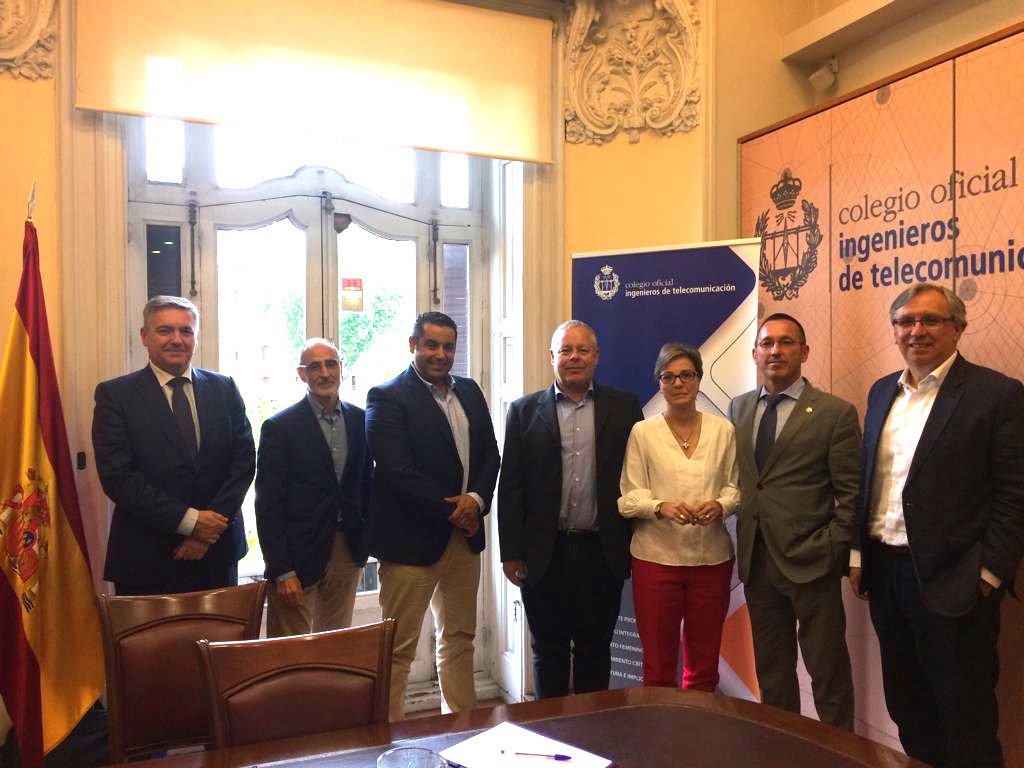 COIT_AEIT's tweet photo. Ayer la Junta Directiva del COIT se reunió con Joan Bramon, nuevo presidente de @FECOTEL_ES ( Federación Coordinadora de Telecomunicaciones) y todo su equipo. Una fantástica oportunidad para seguir trabajando por nuestro sector. https://t.co/iZKGDduG46