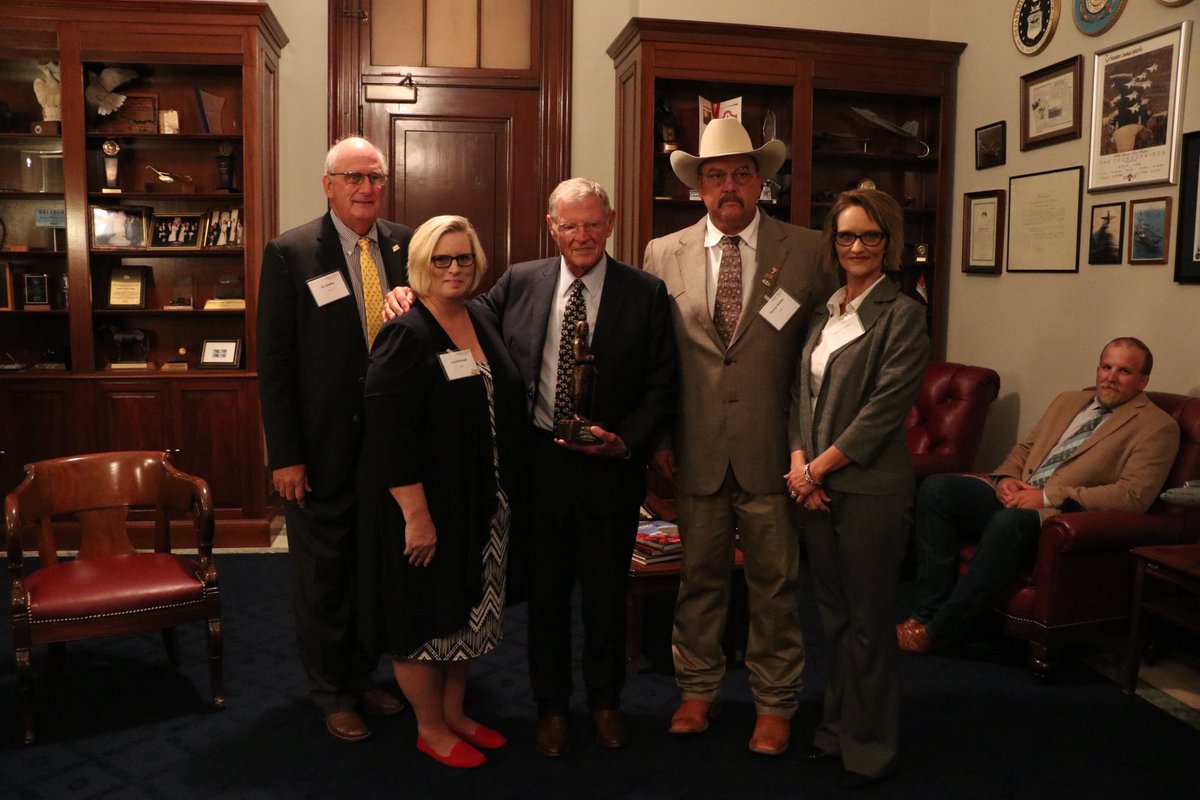 AFRFarmOrg's tweet photo. Yesterday we met with Senator @JimInhofe and presented him the NAMIC Ben Franklin Public Policy Award for his continued support of the mutual insurance companies. 
Thank you, Senator Inhofe, for listening to the concerns of our Oklahoma delegation team. 
#nfuflyin19 https://t.co/NOB2ufavG8
