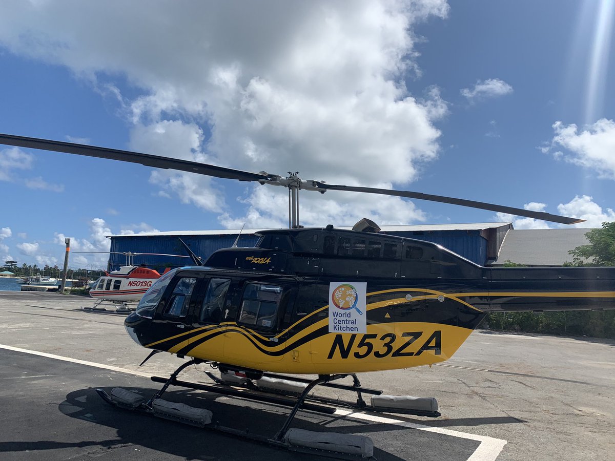 Great job Captain! Air Force is strong in Bahamas! <a href="/WCKitchen/">World Central Kitchen</a> #ChefsForBahamas