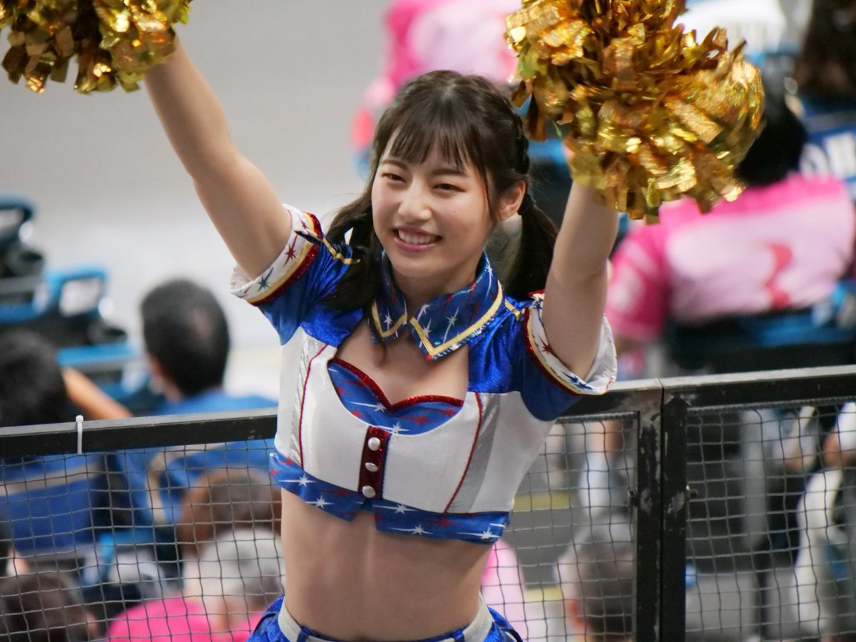 Ih きたのくまぁ Pa Twitter 19 9 7 ファイターズガール 3塁側ステージ Fightersgirl Lovefighters 飛び出せ新時代 石澤美樹 工藤優奈 松坂弦音