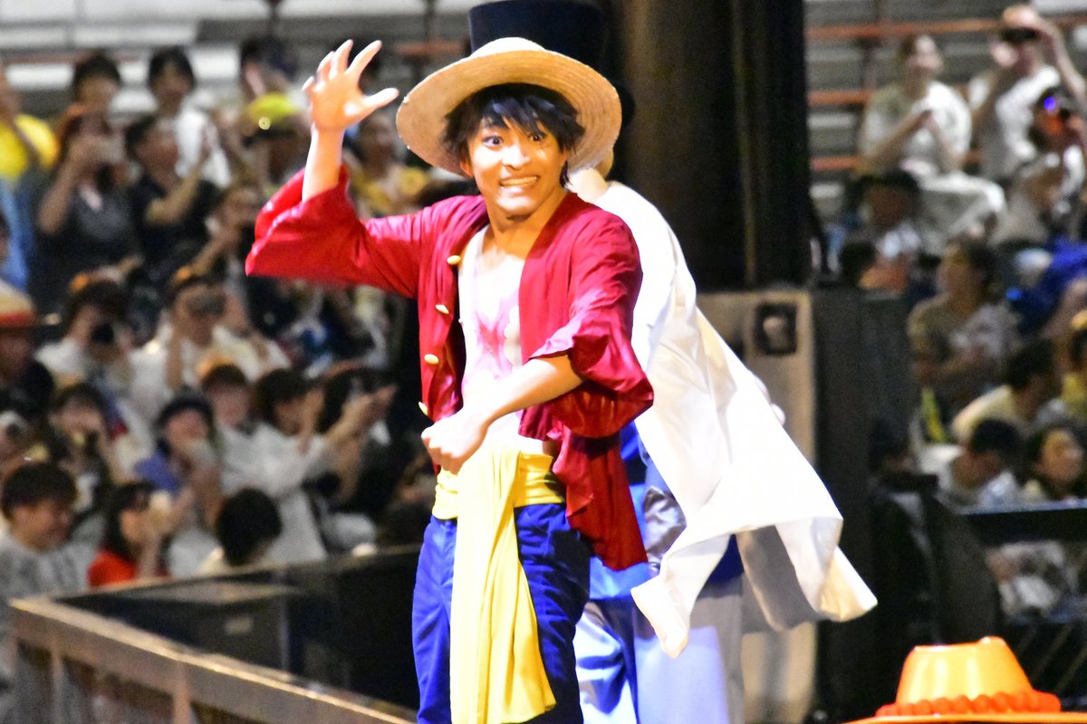坂城 夕牙 19年9月11日 ワンピースプレミアショー ムックさんルフィ スッゴく久しぶりに会えたルフィさん 表情豊かでめっちゃ可愛い 艸 前回は設定分からず真っ白だったけど今回はまだまし あ 可ー愛ーいー ワンピースプレミアショー