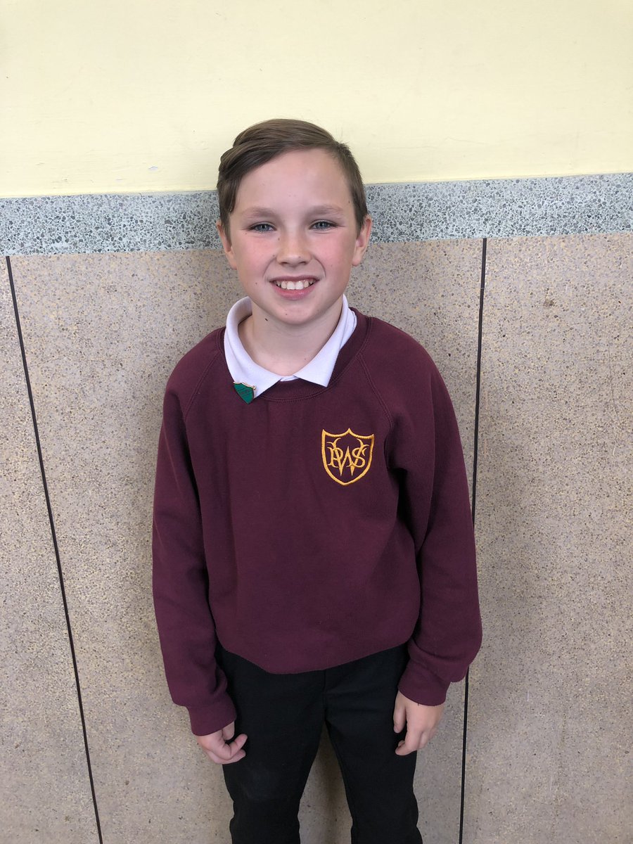 Meet our Carron house captains! 😃 @WestquarterP7_6 <a href="/P7Westquarter/">P7 and Miss McKee</a>