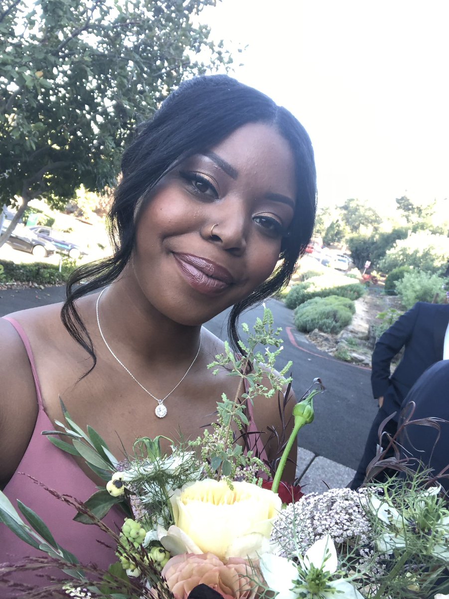 gelicarae's tweet photo. take me back to @FashionablyA #winecountrywedding #foreverojhas ❤️ #sthelena #gelicarae https://t.co/iJGY1ya2Wa