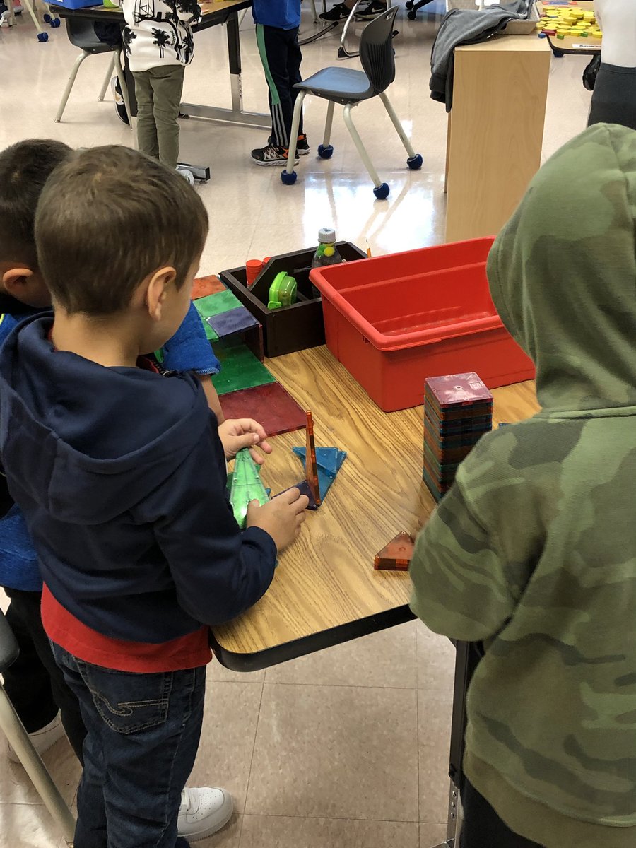 Tracey Simpson tweet media