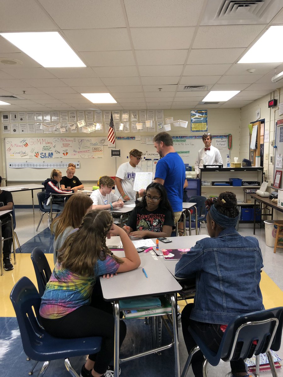 ChristiePica's tweet photo. Thanks @drewmal109 for modeling the way to student engagement today in your math classroom. #engageycsd #mathismore https://t.co/46xZgQfgjB