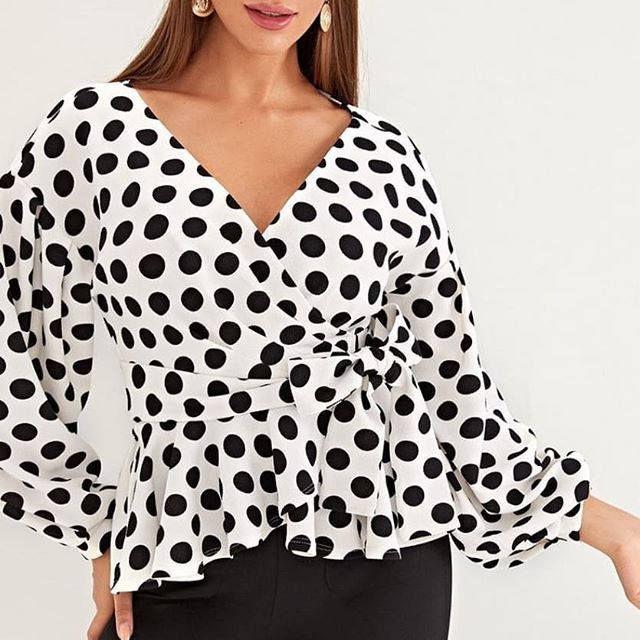 booboo_chat's tweet photo. BUY Polka Dot Blouson Sleeve Belted Wrap Top and get GET UPTO £20 SAVING plus Free Shipping and 14 day Money Back Guarantee* - @booboo-london.com TODAY #luxuryloungewear #fwis #missygirls #snakeprint #fashion #style #fblogger #newarrivals #loungewear #instagood #instafashion… https://t.co/YeQLXVDxc1