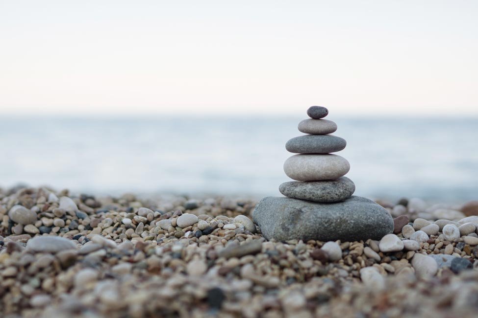 IncSeniors's tweet photo. Many older Canadians suffer from joint pain and arthritis. From weight loss to gentle activity, a naturopath suggests ways to alleviate pain naturally on @Zoomer. https://t.co/TIwDC6Xewj https://t.co/v0IXB6vDTe