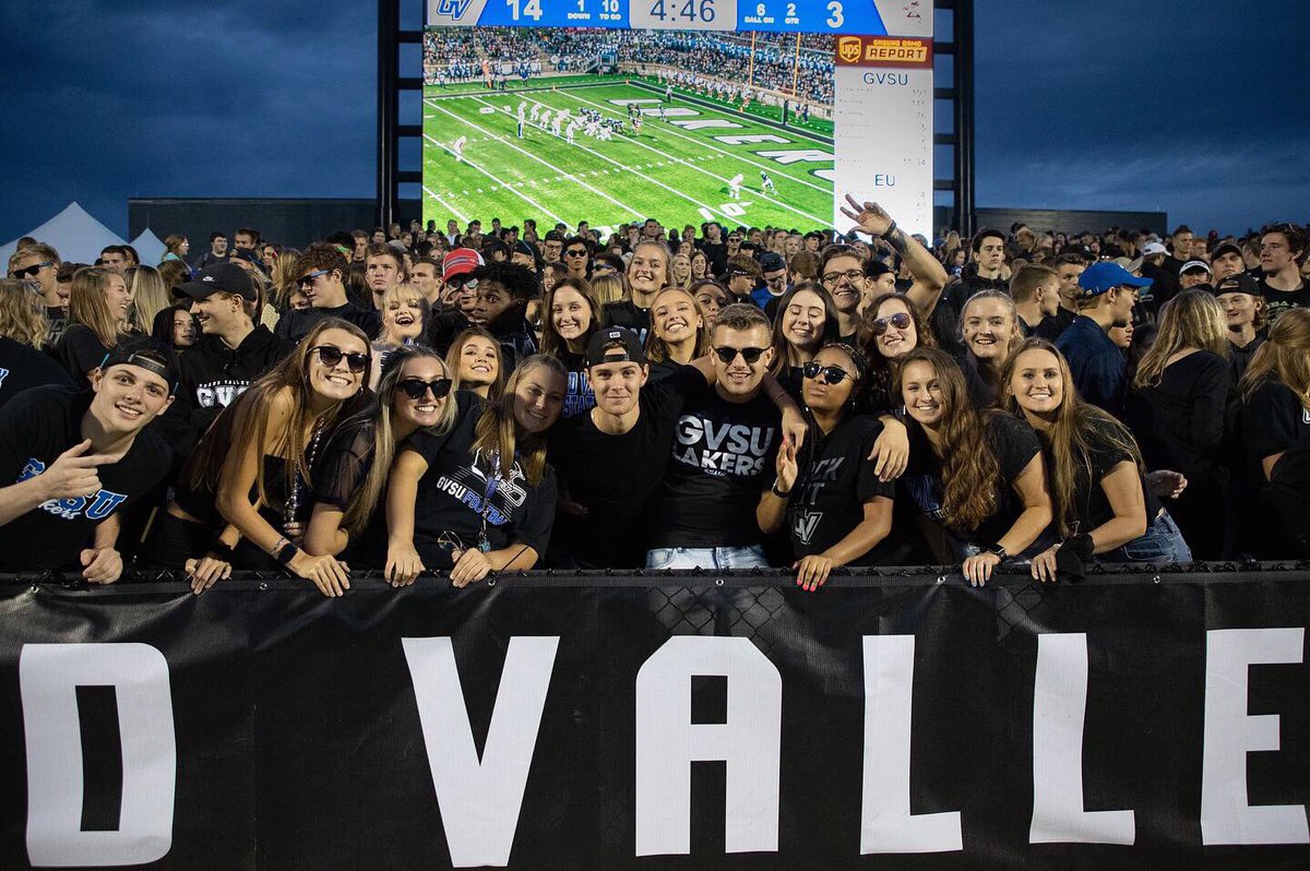 Gvsu Football Atmosphere was on point👌🏽