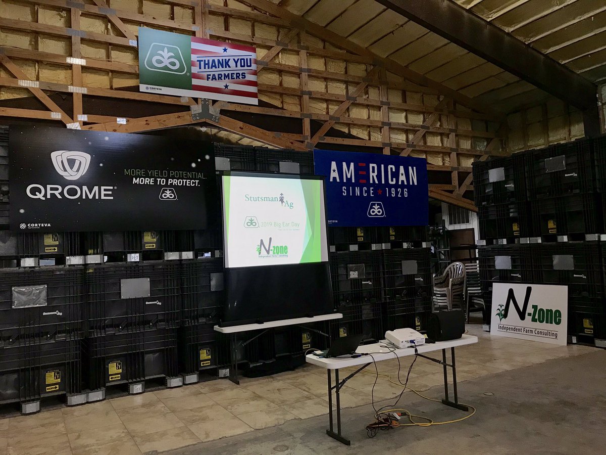 StutsmanAg's tweet photo. We had a great big ear/customer appreciation lunch yesterday.  Saw some great potential with a lot of new @PioneerSeeds products! https://t.co/a4fdbksXO3