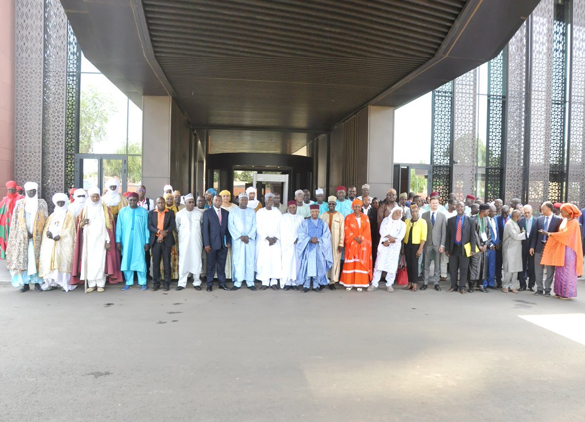 NigerPnlp's tweet photo. Le #Niger adopte une nouvelle approche de lutte contre le Paludisme ! Du 9 au 13 septembre 2019, le Ministère de la Santé Publique, @omsniger et le Partenariat RBM organisent le forum d'information et de planification de l'initiative #HighBurdenToHighBurden #HBHI https://t.co/Tq0EeClSPq