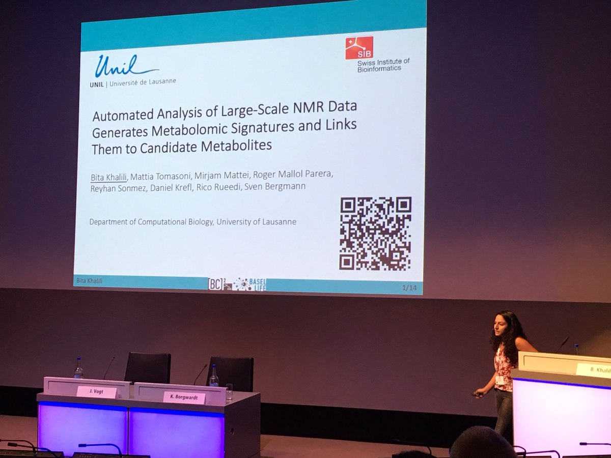 ISBSIB's tweet photo. @ETH_en @LeuvenU @unil "Automated analysis of large-scale #nmrdata generates #metabolomic signatures and links them to candidate #metabolites" - Bita Khalili @unil in the SIB Group of @ftsven in the multi-level #DataIntegration integration session #BC2Basel #conference #BaselLife19 #BigData https://t.co/NKF5gVfIPl