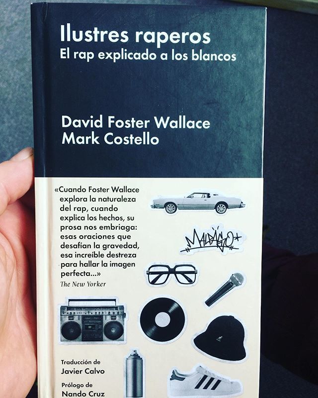 tomaslinch's tweet photo. Para hablar de los mejores de toda la historia, los americanos del norte usan la sigla G.O.A.T. que significa "Greatest of all time" (los mejores de todos los tiempos). Para mí, David Foster Wallace es un fuc*** GOAT del periodismo, la literatura, la esc… https://t.co/AFPknLfusO https://t.co/0CqTqmuRQU