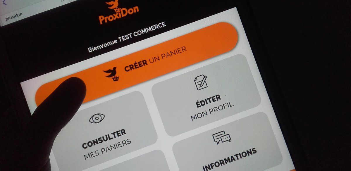LPPierres's tweet photo. #Solidarité 💡
@ProxiDon vous connaissez?
C’est une plateforme numérique reliant directement donateurs et associations pour le don alimentaire.
❤️Une belle solution digitale œuvrant pour un monde plus solidaire 
▶️Pour découvrir le concept  : https://t.co/7kND7HQs88 https://t.co/XQwMWicJbM