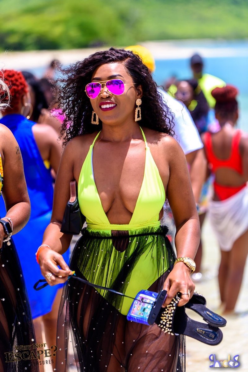 ignite268's tweet photo. It’s Wednesday and you know what happens on a Wednesday around here #WCW😍

See you in 𝙋𝘼𝙍𝘼𝘿𝙄𝙎𝙀🏝- #𝗦𝘂𝗻𝟭𝟵𝘁𝗵𝗝𝘂𝗹𝘆𝟮𝟬𝟮𝟬

Ask yourself the question #𝗪𝗵𝘆𝗡𝗼𝘁𝗘𝘀𝗰𝗮𝗽𝗲⁉️ https://t.co/hcB9Q8FzLA