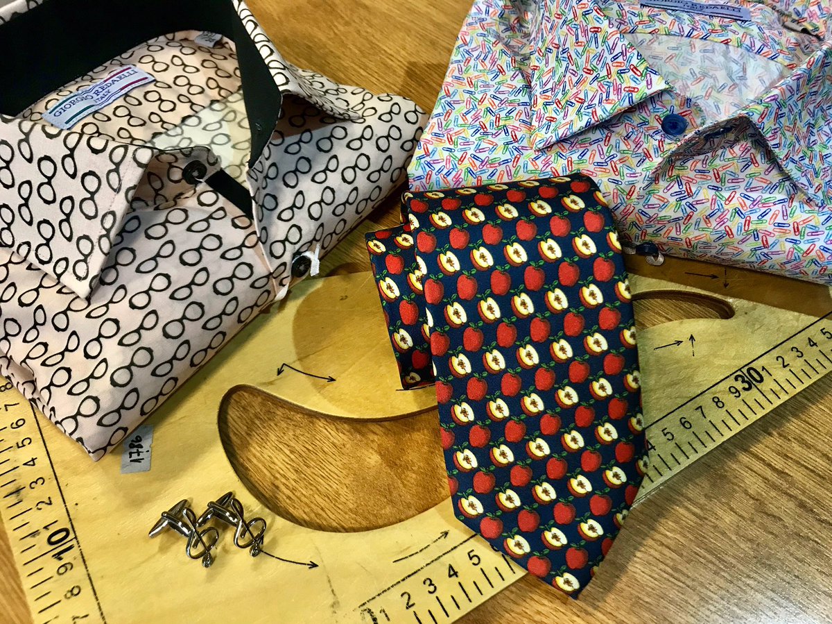 GRedaelli's tweet photo. Feliz día del Maestro !!
#GiorgioRedaelli #MadeInItaly 🇮🇹
#nuovacollezione #moda #fashion #mensfashion #modablogger #shirt #tie https://t.co/tu8ReXSPFo