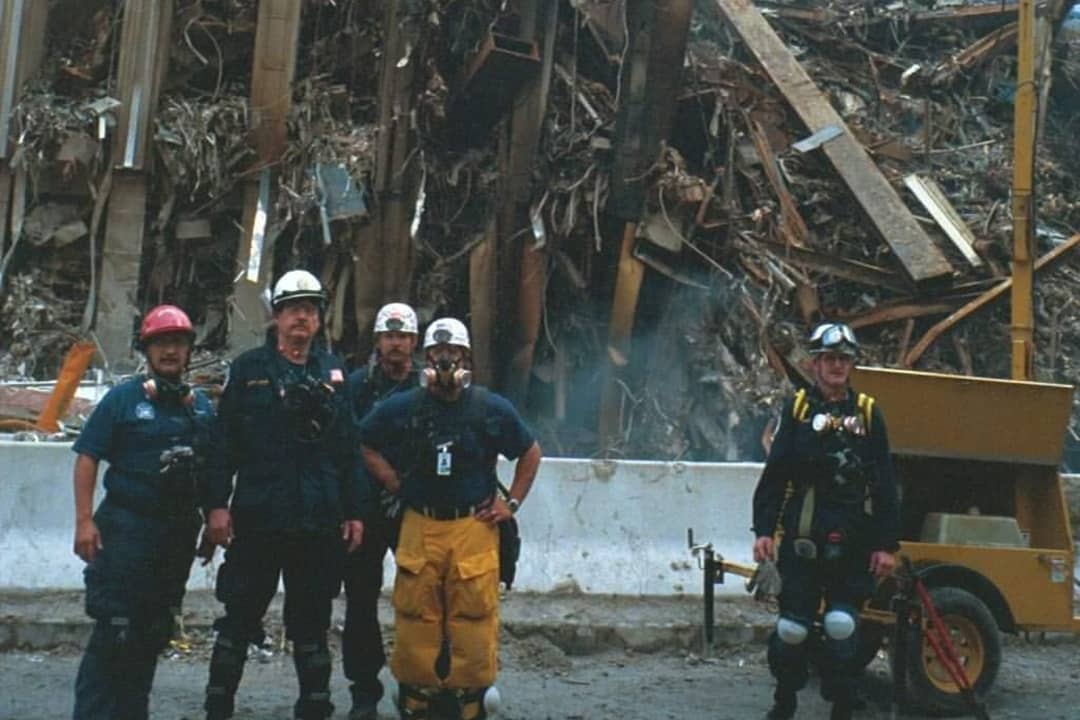 PHXFire's tweet photo. We responded.
We rebuilt. 
We remember.
We will never forget.
@FDNY #remember911 https://t.co/2ik4DTNM6W