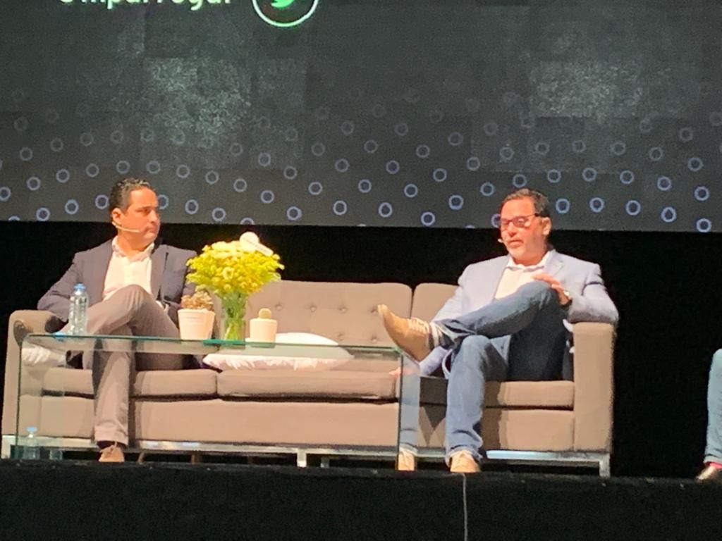 novopayment's tweet photo. EVP #KevinFox of @NovoPayment sat alongside @BancoAzteca @Conekta_MX and @MercadoPago at #FSMEX @FINNOSUMMIT yesterday to discuss #digitalpayments and and the future of #fintech adoption: #collaboration and #experimentation are crucial to meeting today's user demands. https://t.co/NtsHDf2bgZ