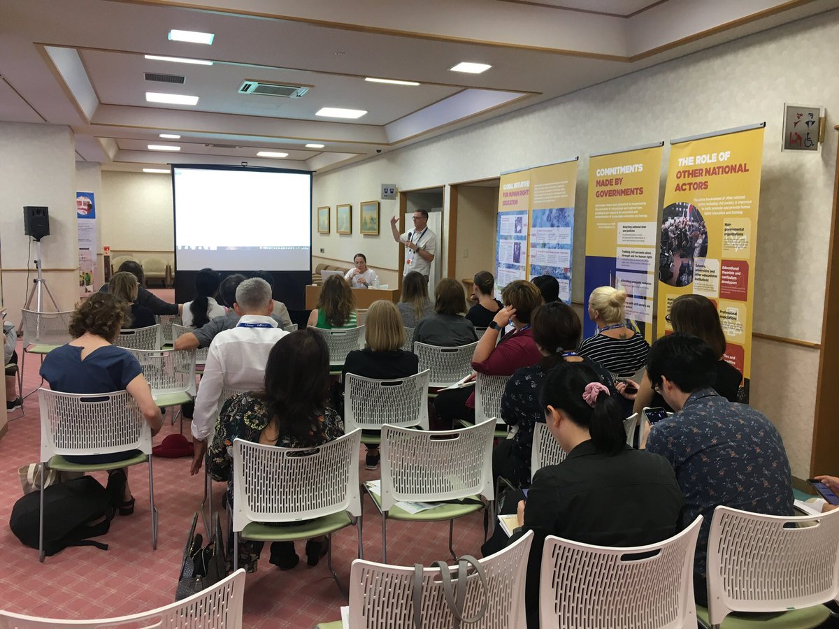 chihjuididi's tweet photo. FIHRM Off-Site Meeting and Behind the Scene:)
#FIHRM &amp; SOKA TEAM https://t.co/aplja8kMtl