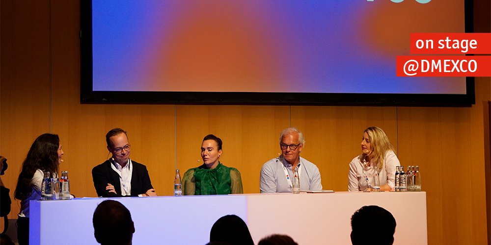HTGF's tweet photo. @EmmerlingTanja discussing with the other experts about alliances between corporate ventures and #VC's and sharing her positive experiences at the CVC Conference. #DMEXCO19 #HTGFonTour 

(l. to r.: Alisa Türck, Claas van Delden, Katrin Nusser, Joern Taubert, Tanja Emmerling) https://t.co/fDRwBVl2vt