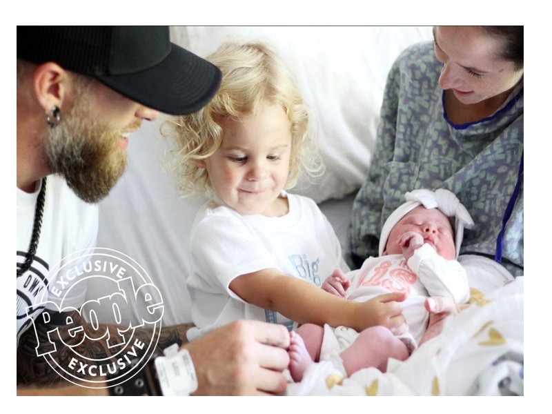 CountryLineM's tweet image. countrylinemagazine.com/brantley-gilbe…
#BrantleyGilbert #CountryMusic #PeopleMagazine