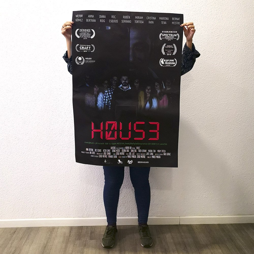 beginagainfilms's tweet photo. ¡¡A la oficina ya han llegado los carteles de H0US3!!
#H0us3 #H0us3LaPelícula #cine #película https://t.co/B0SdD3uZkg
