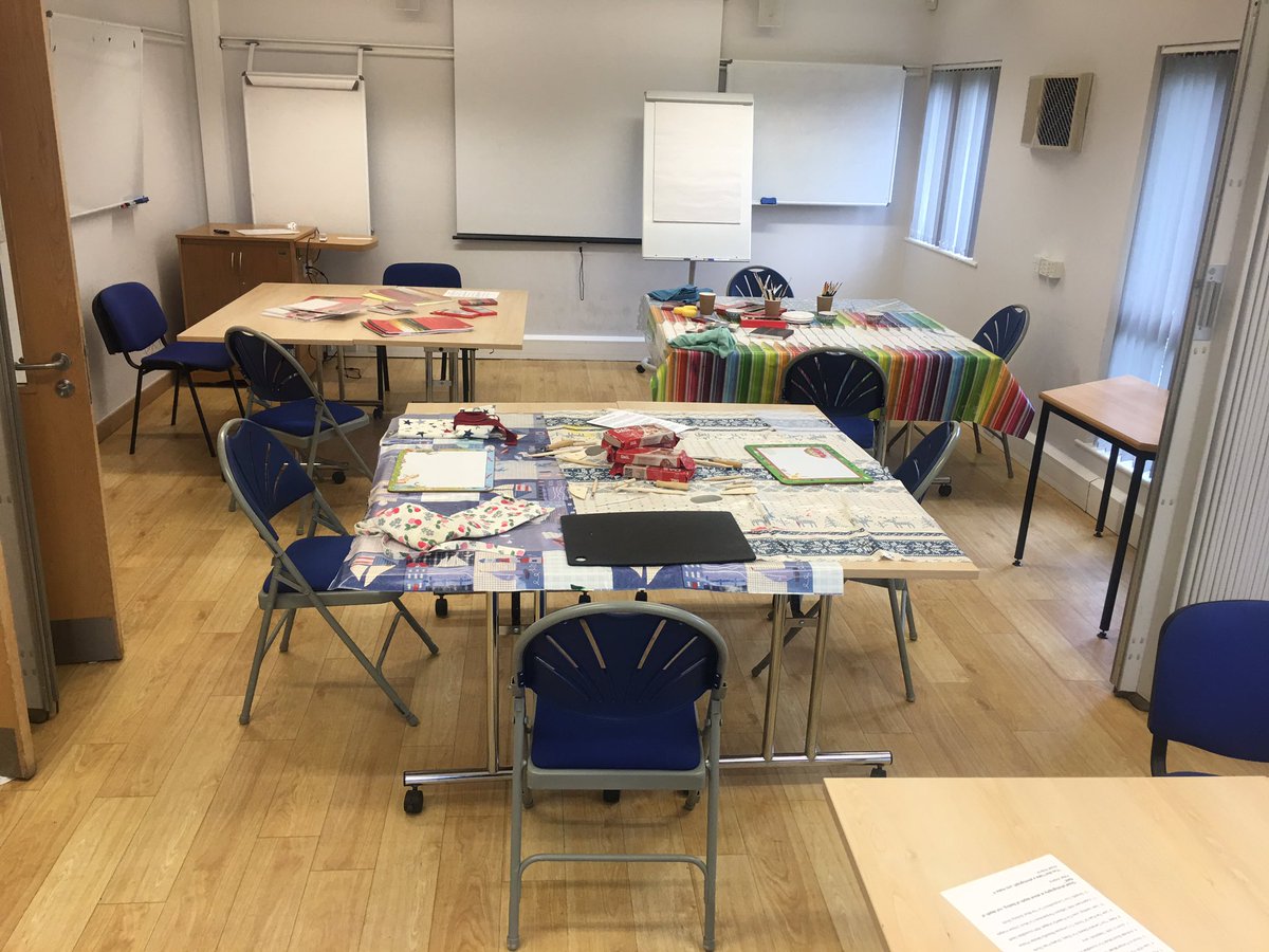 Week 2 <a href="/bvocalteam/">B-Vocal</a> !We caught up with what we covered last week. Then chatted about our lives in 5-10 year gaps, THEN got #arty! Feeling blessed,humbled,honoured, inspired. Amazing people and project.
#MTH #Selby #SelbyDistrict #YourConsortiumLtd #TEWV
#NHS #CommunityHouseSelby