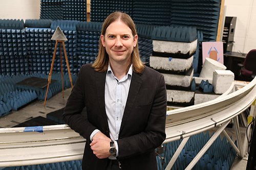 MSUECE1's tweet photo. Jeffrey Nanzer @michiganstateu has been awarded a highly competitive @DARPA Director’s Fellowship to advance his research in state-of-the-art radar and wireless communications. https://t.co/MMCgYtJ60H https://t.co/h5n3PJ6Dlm