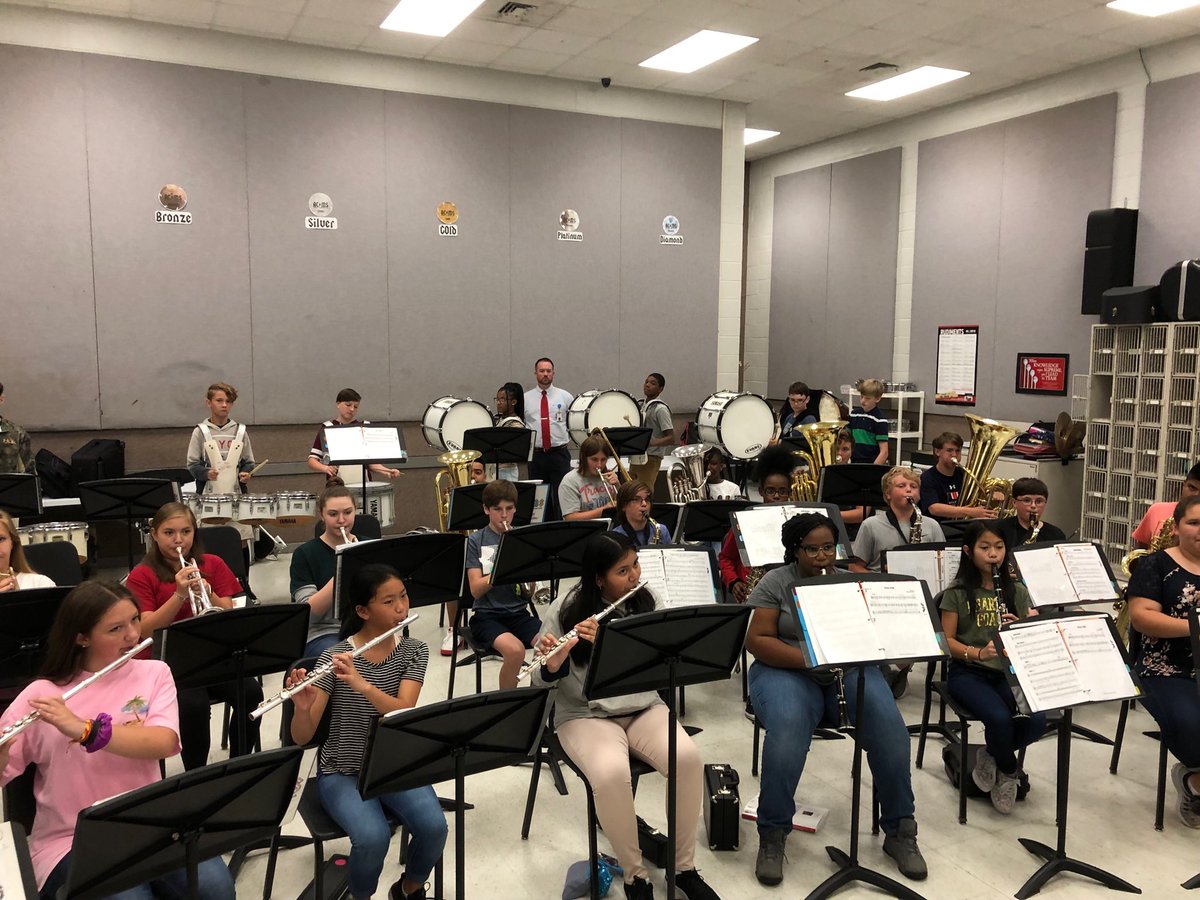 BRHS_Benefield's tweet photo. That ACMS Band is 🔥🔥🔥!! https://t.co/9hbP61IJ0P