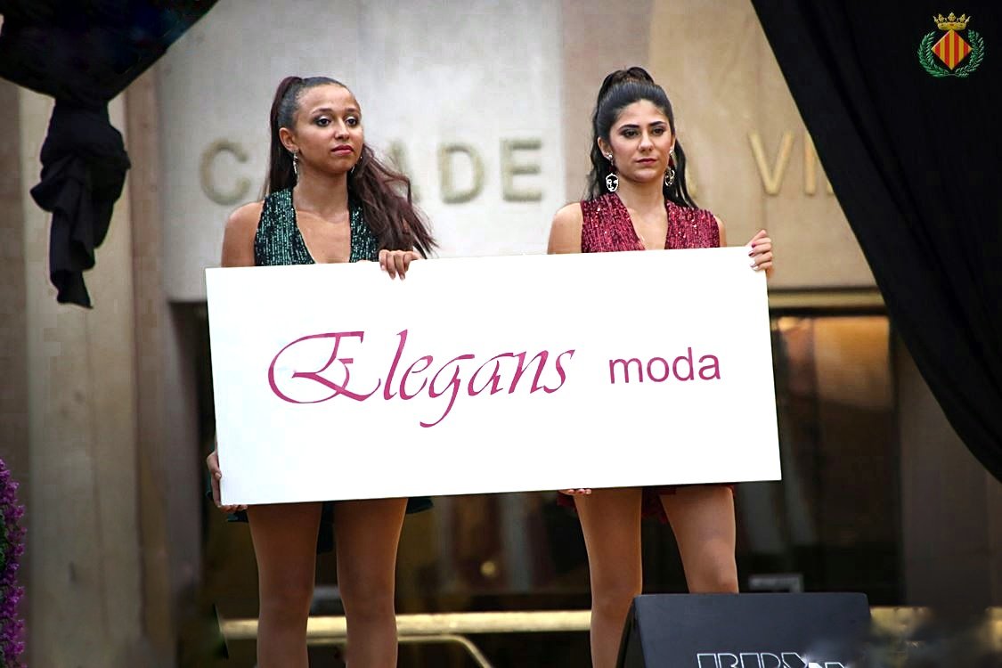 ElegansModa's tweet photo. Desfile ELEGANS MODA Otoño 2019,Gala de la Moda Vila-real.
👗👗👗😍😍
#desfilesdemoda #desfile #elegansmodae #modaotoñoinvierno2019 #villarreal #ajuntamentvilareal https://t.co/U5ZIO3rSBd