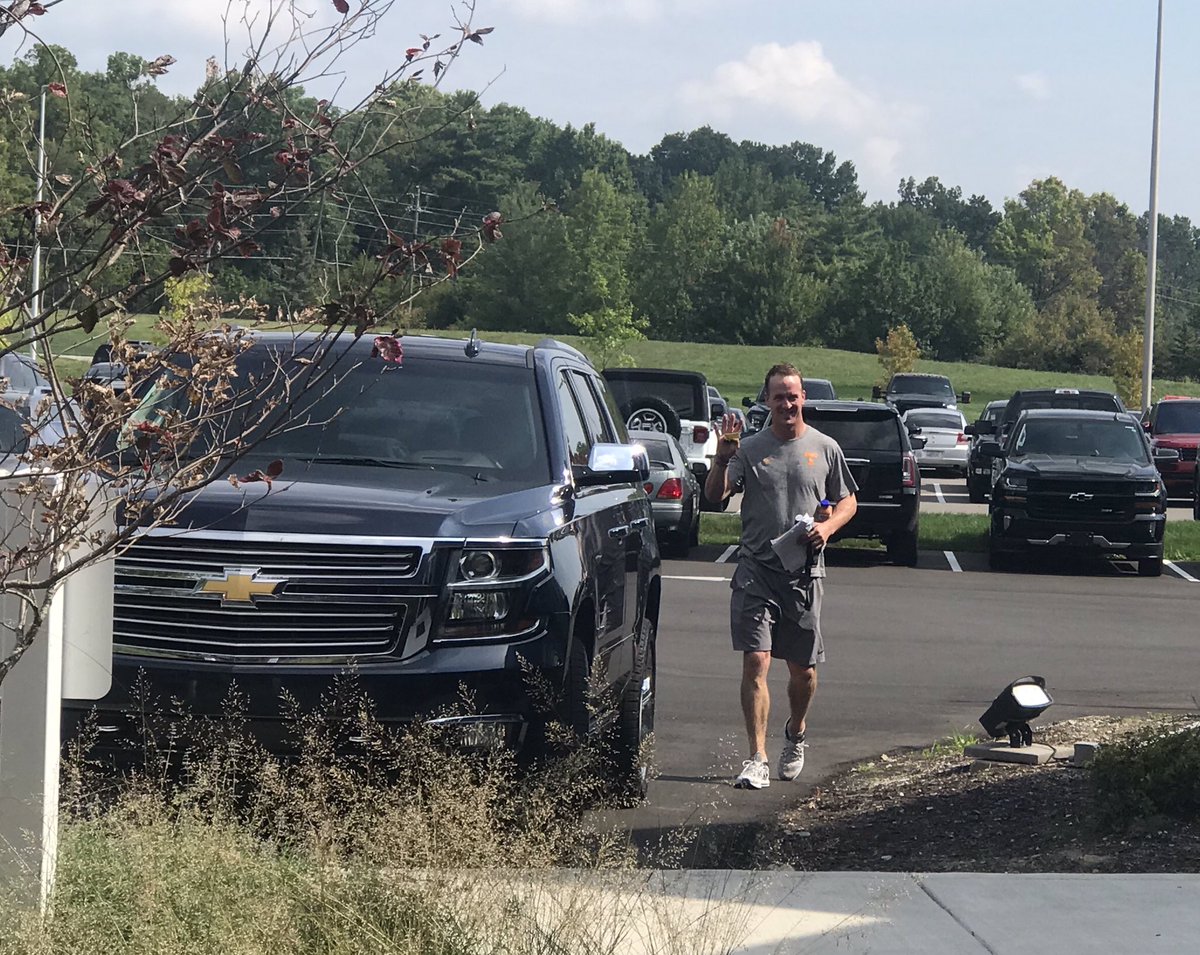 peyton manning the sheriff shirt