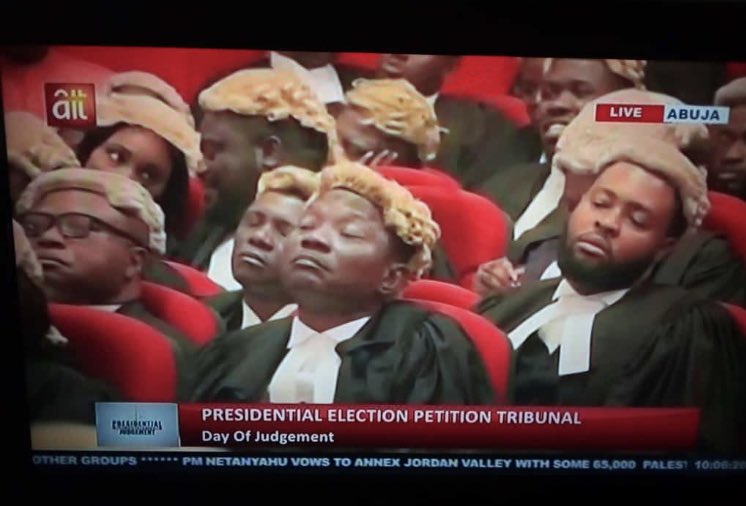 lex71623879's tweet photo. Local men weren’t in the mood #localmen #PresidentialTribunal https://t.co/pQZMIQlg1T