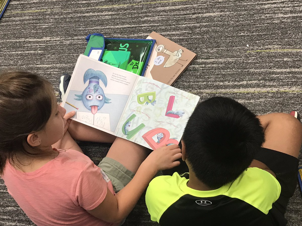 CES2ndGrade's tweet photo. Working with partners to practice our retell! https://t.co/OSJqgIrQlm