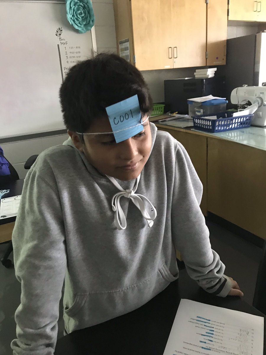 msb_fcs4life's tweet photo. FCS 6 is reviewing cooking terms by playing “headbands”! @MpMiddle @MPCSVA #Cookingterms #teamwork #listening #speaking #workplacereadiness #vocabulary #familyandconsumersciences https://t.co/BeKbdINr1Q