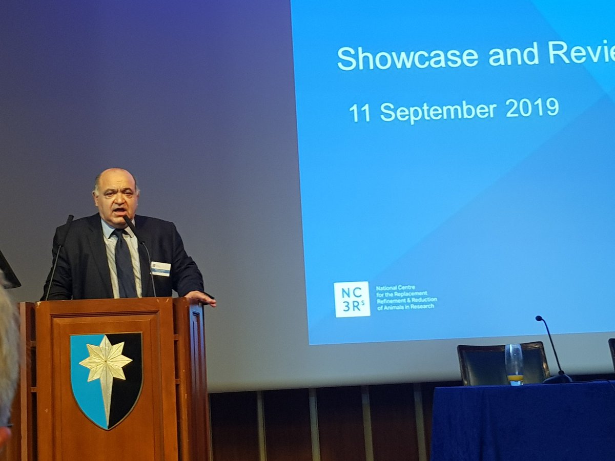 DocSamJ's tweet image. Great to see Martino Picardo @sbcmp01 introducing the @NC3Rs CRACK IT Review @CRACK_IT #openinnovation