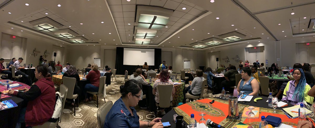 PoderosasVA's tweet photo. 🎼 Bring then all down these walls between us 🎷 VA LAN Presente at the Groundswell Convening with beautiful and committed #Poderosxs !!! #RJpower https://t.co/CYzV7OSFcP