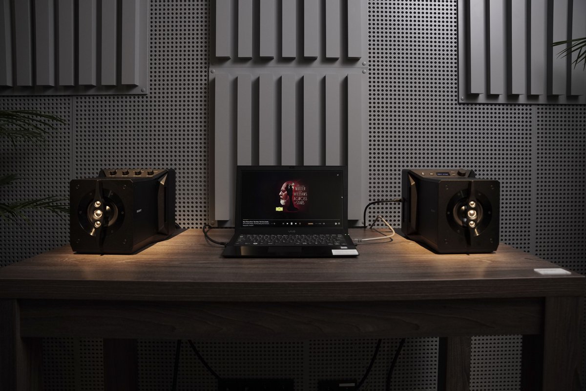 SonyUK's tweet photo. As #SonyIFA comes to an end, which product announcement caught your eye? https://t.co/nFJDhsVwIg
#IFA2019 https://t.co/dwxADiZi8s