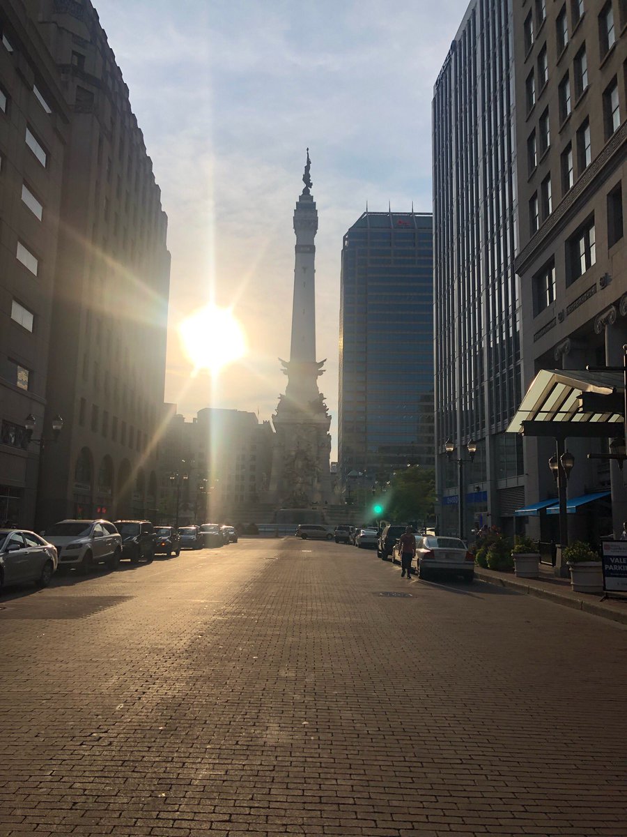 ValleyVisionSac's tweet photo. Sunrise today on the famous Soldiers and Sailor's monument on the first full day of the Indy #StudyMission19, hosted by the @Metro_Chamber. Indy is second only to Washington, DC, in the number of war memorials. https://t.co/Y4tp5xCJda