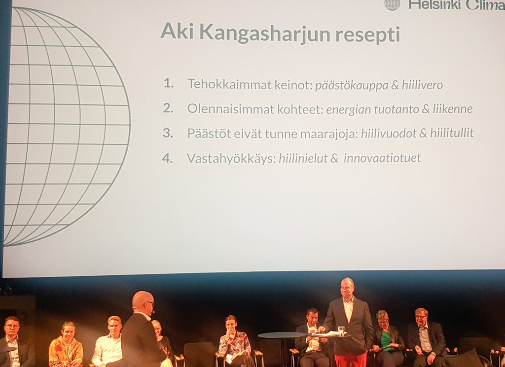 MIJaaskelainen's tweet photo. Ilmastonmuutos vaatii järeitä ohjauskeinoja ja laajaa valikoimaa toimenpiteitä.@AkiKangasharju nosti esiin myös #hiilinielut #HelsinkiClimate.Konkretiaa tarjoaa @YaraSuomi. #metsänlannoitus on keino lisätä hiilinielua nopeasti.#mhy #metsä @PetriKortejarvi @samuli_i_kallio https://t.co/4WaywVffKo