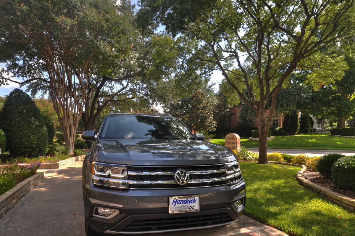 dhs3601's tweet image. Got a new car, decided to take pics outside of what I traditionally do. @hendrickvwfrisco want to hire me to take pics of your vehicles? #comfortzone #dhs360 #dh360 #digitalhome360 #hdr #nikon #vdubluv #vdubclub