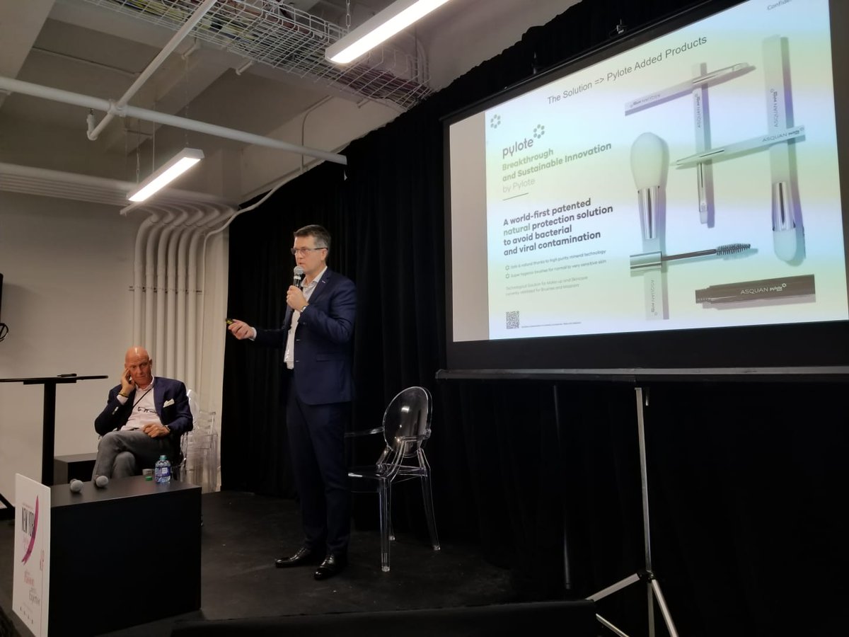 Big success with more than 100 attendees for the conf at MakeUp in NewYork. Stéphane Thiollier, Business Development at Pylote, and Henri Tinchant, President of Asquan, on stage to present the new offer of unique &amp; hygienic new beauty accessories as yet unseen in the market.