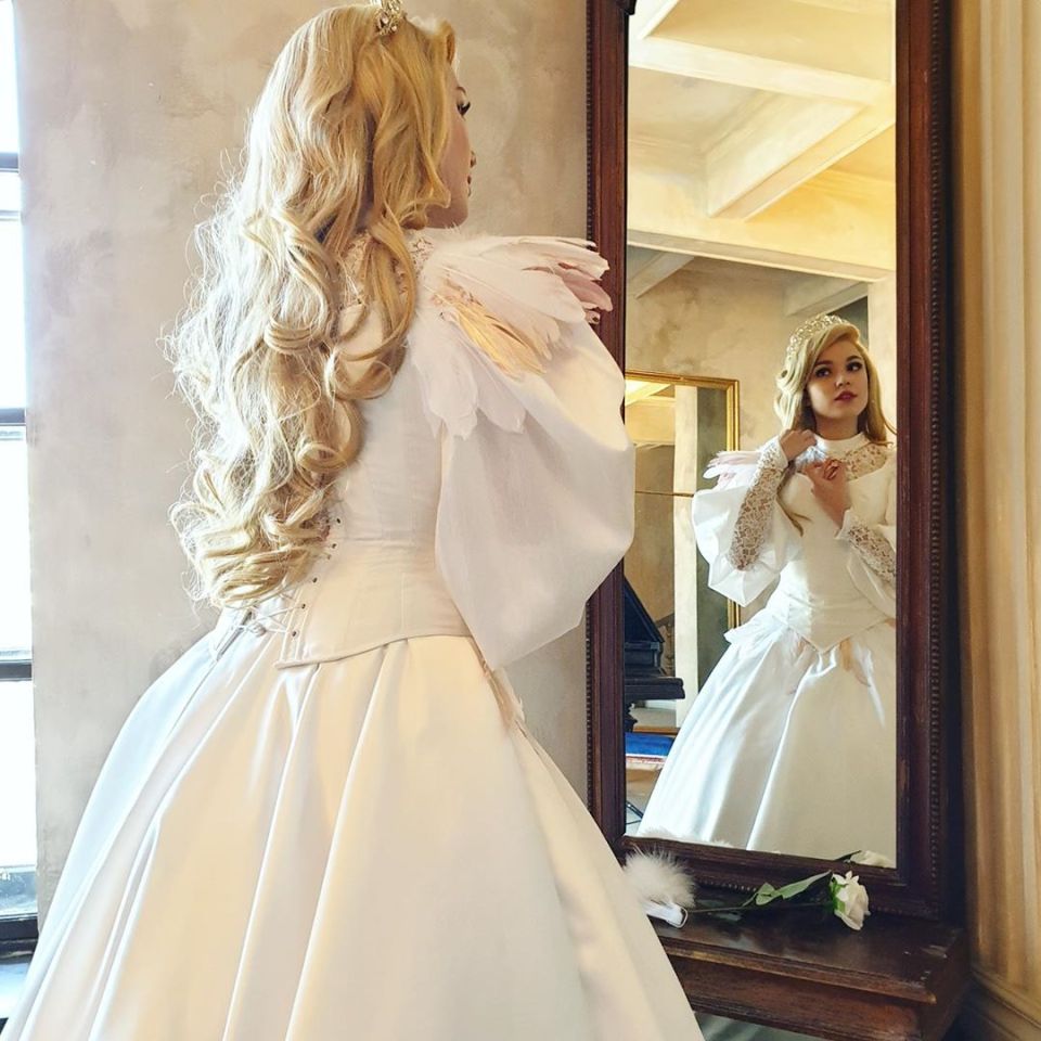 Odette

credit: instagram.com/anastasia_lion

#princesscosplay #odettecosplay #theswanprincess #cosplaycostume #costume #swanprincess #odette #princesscostume #cosplay #cosplaywip #swanprincesscosplay