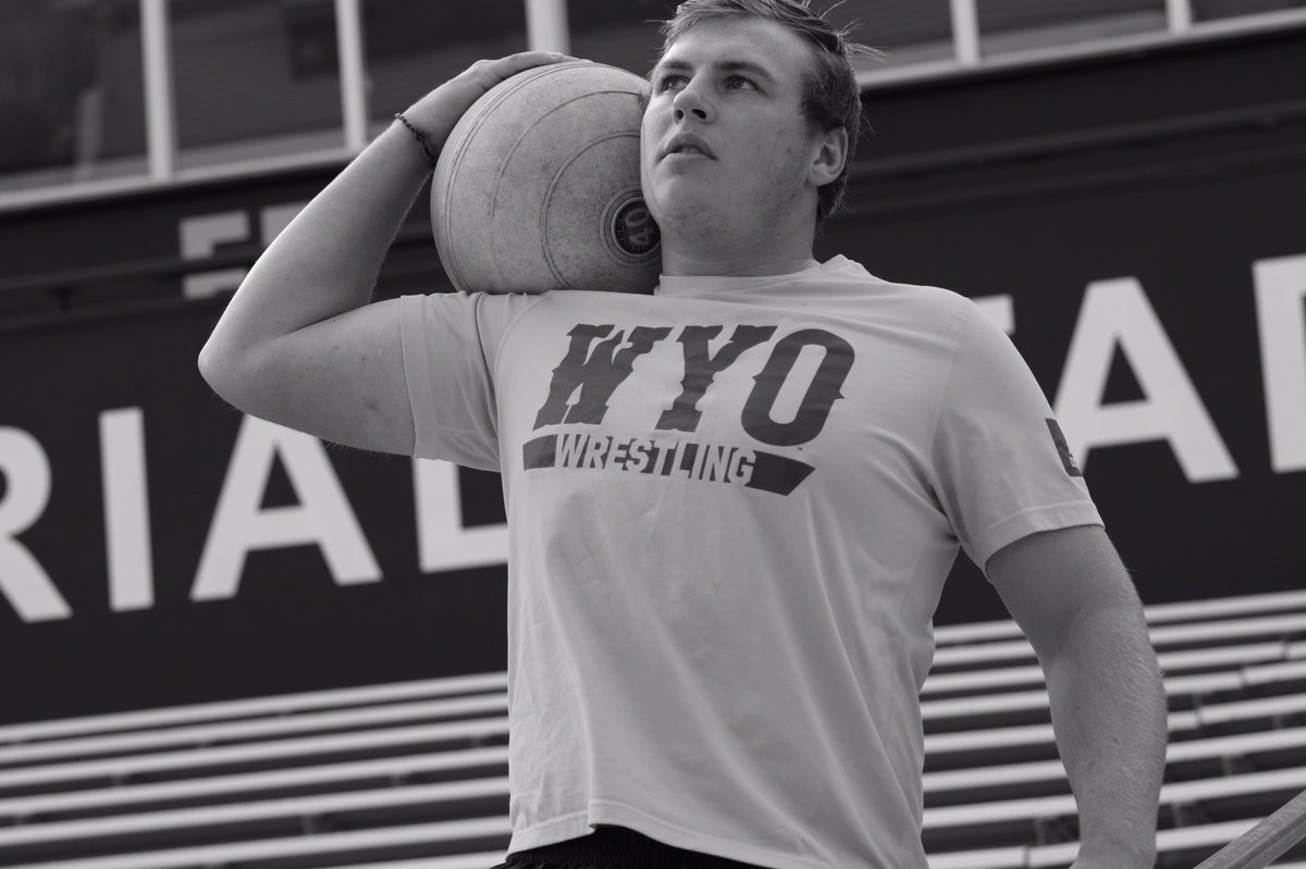 Wyoming Cowboy Wrestling (@wyowrestle) on Twitter photo 