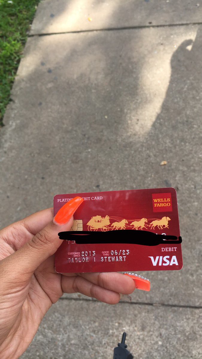 RheaNaomi2's tweet image. Someone tell Taylor Stewart I found their card #pv20 #pv21 #pv22 #pv23