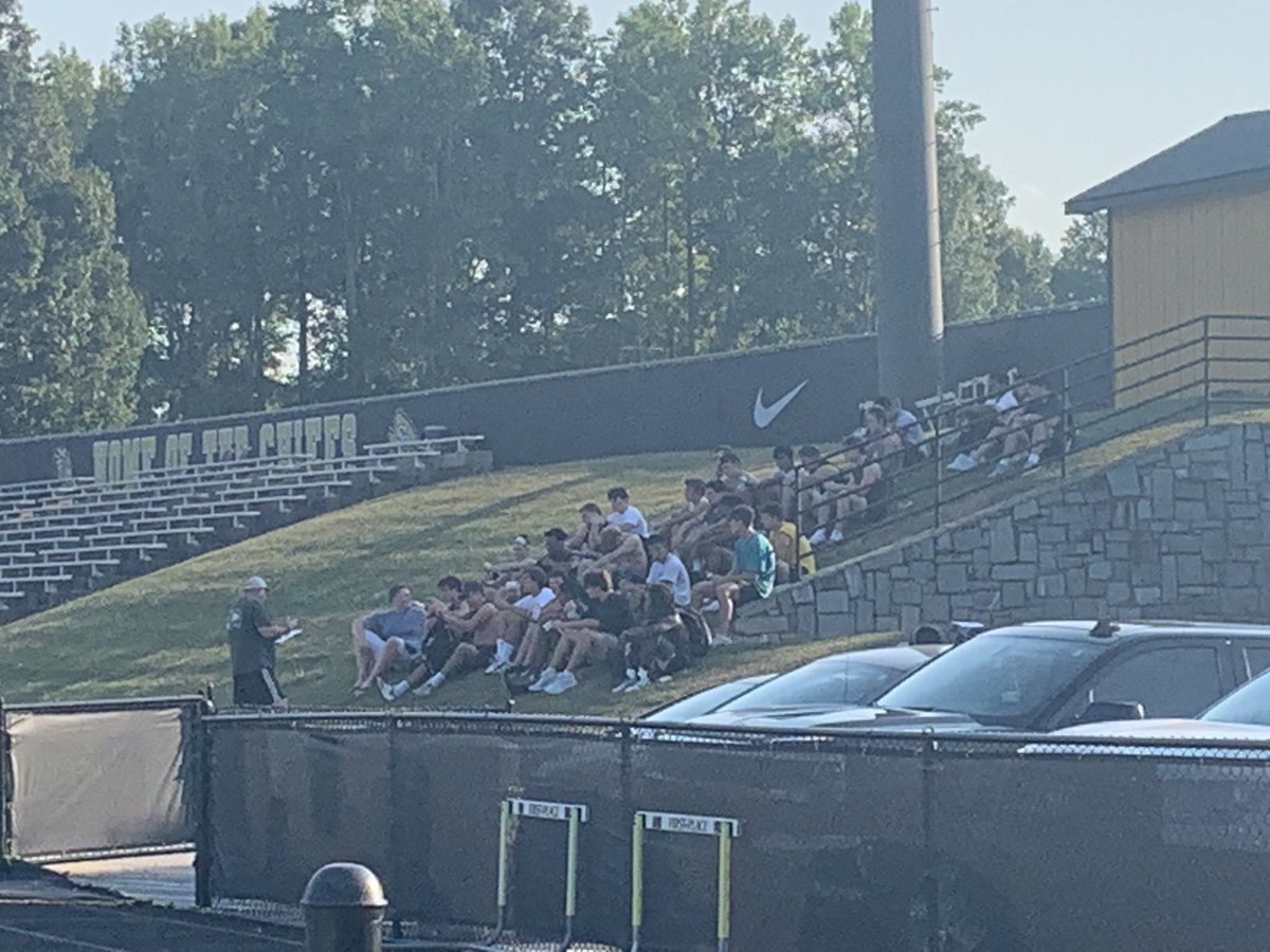 <a href="/ShSrecruiting/">SHSrecruiting</a> <a href="/RecruitGeorgia/">Recruit Georgia</a> <a href="/SequoyahChiefs/">Sequoyah Chiefs Football</a> <a href="/ChiefsSequoyah/">SHSChiefs</a> 
#themessage 
#itsbiggerthanme