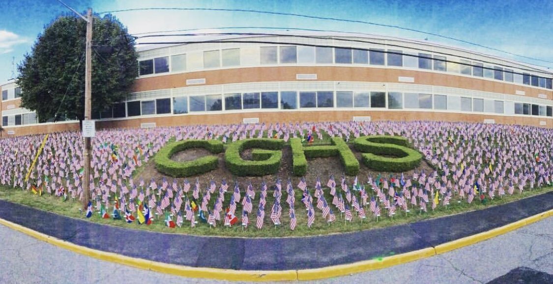 Thank you <a href="/CedarGroveWaves/">The Flags Wave ™ 🇺🇸</a> for this display that continues to keep the memories alive for all those who lost their lives 18 years ago today.