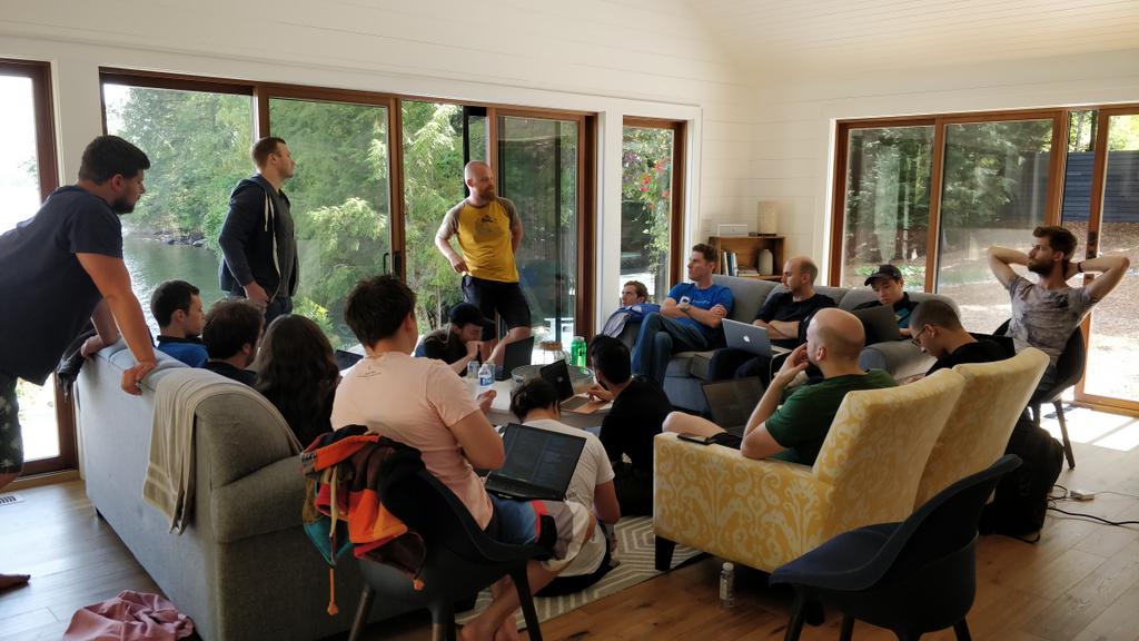 benjaminion_xyz's tweet photo. The #Eth2 teams discuss chain syncing at #Eth2Interop.
Never before have I worked in such a collaborative environment, or with so many smart people 🔥 https://t.co/aKmtmX68WW