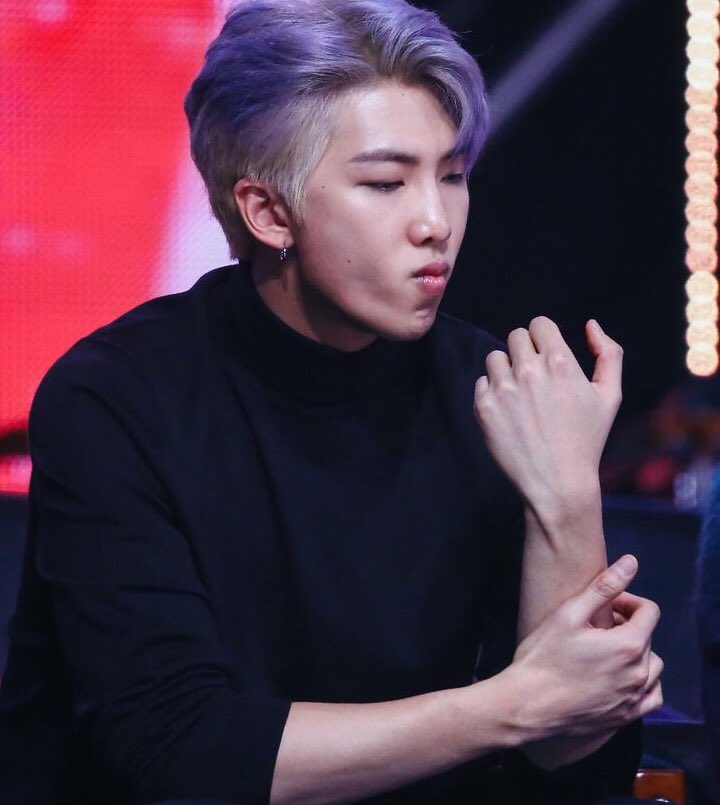 jennieisgod's tweet photo. best leader with best personality! our handsome leader😭❤️ #HappyBirthdayNamjoon #Joonie https://t.co/h7lhAFjH89