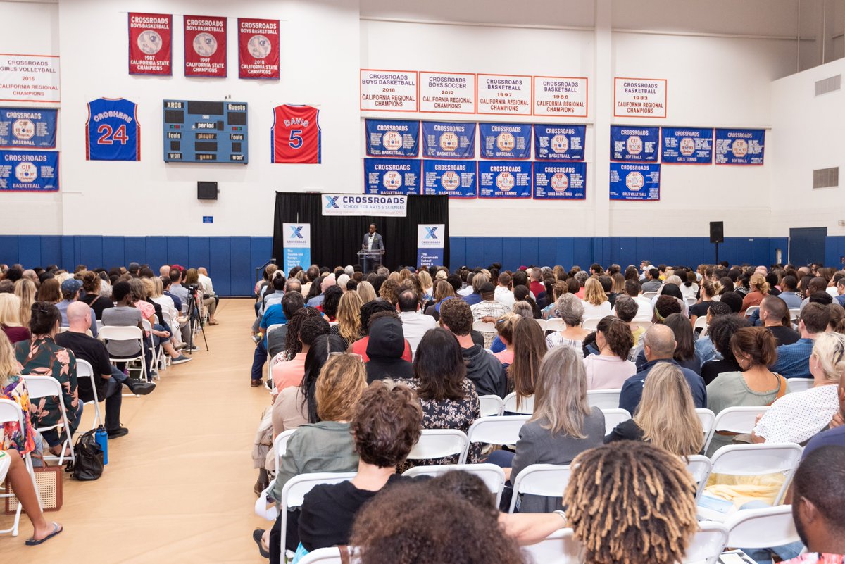 More photos from our lecture on Monday! Thank you again to all who attended and engaged in meaningful conversations. Please be on the lookout for our next event on Oct. 14th with activist Winona LaDuke. 
#equityXjustice #HowToBeAnAntiracist #socialjustice #education #Community