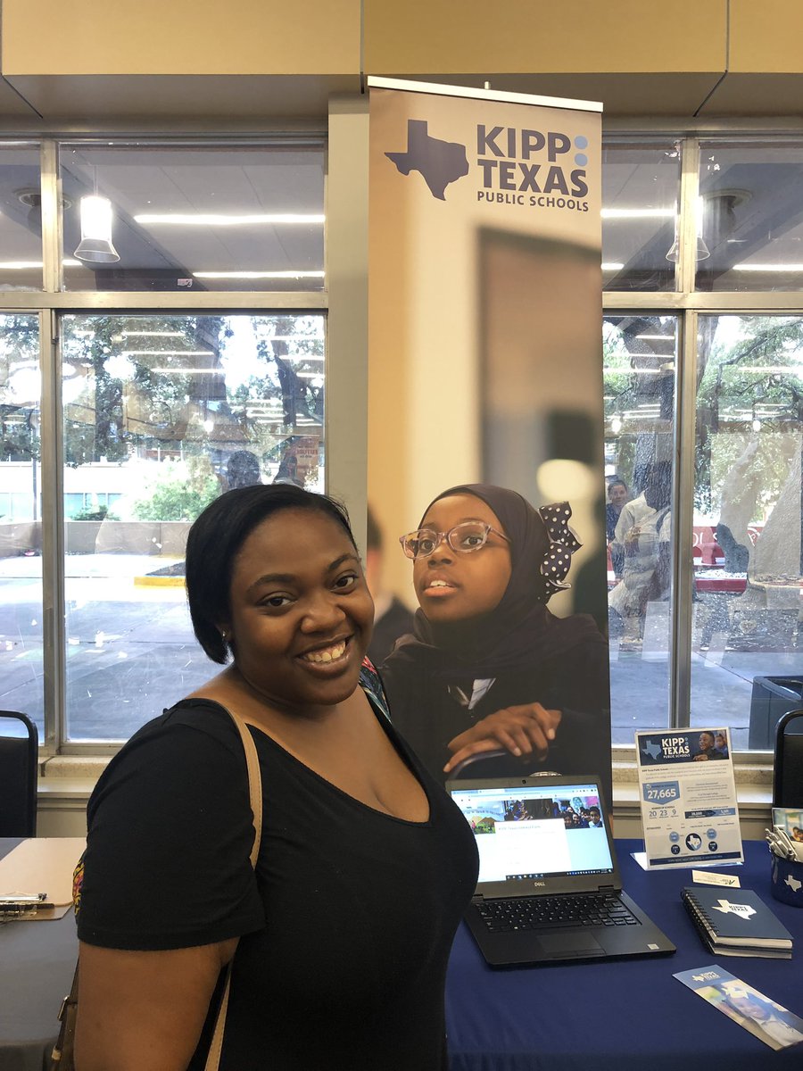 JustinnZuniga's tweet photo. So great getting to rep @kipptexas and running into all these amazing alumni from ATX, HTX, DFW and SATX! https://t.co/9EkKCIWojX
